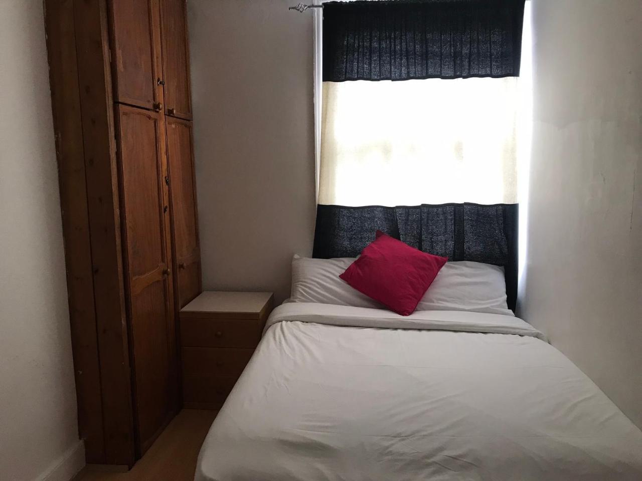 Poplar Guest House 런던 외부 사진